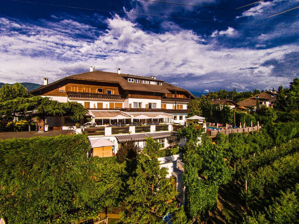 Hotel Waldhof Cornaiano Eksteriør bilde